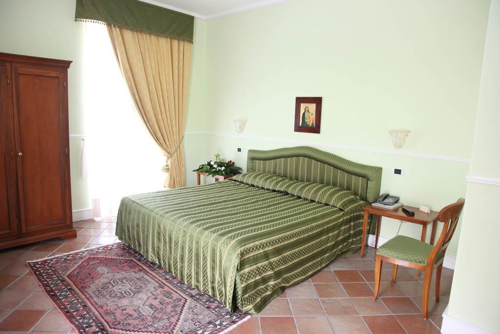 Palazzo Del Capo 호텔 치타델라 델 카포 외부 사진